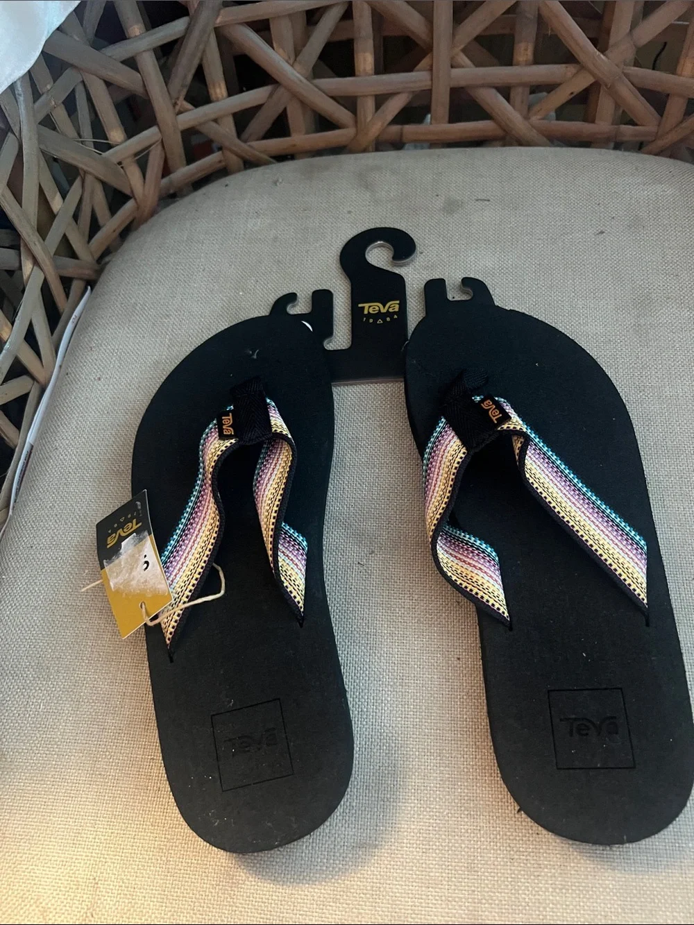 New Teca Mush ll Girls Sandals Y5 NWT